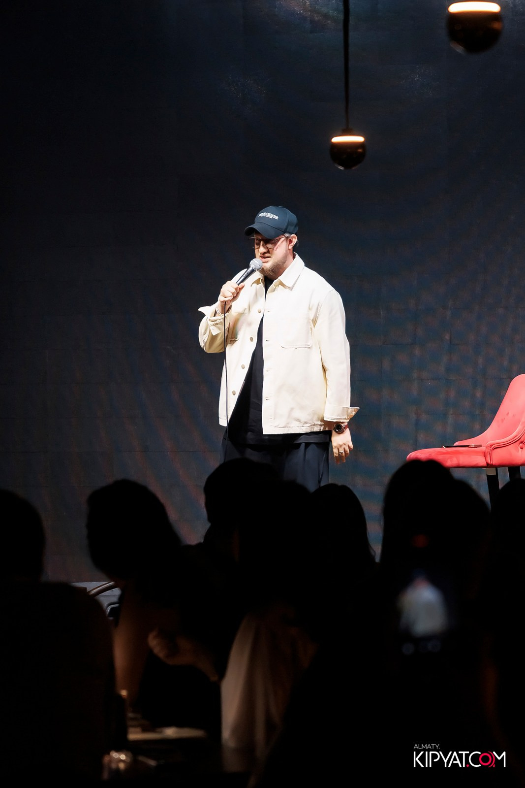 STAND UP КОНЦЕРТ АЛЕКСАНДРА МЕРКУЛЬ. КИПЯТКОМ АЛМАТЫ! Фотосъемка мероприятий в Алматы