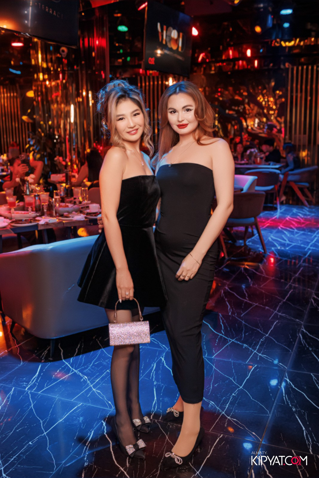 MOOD KARAOKE & TERRACE. КИПЯТКОМ АЛМАТЫ!