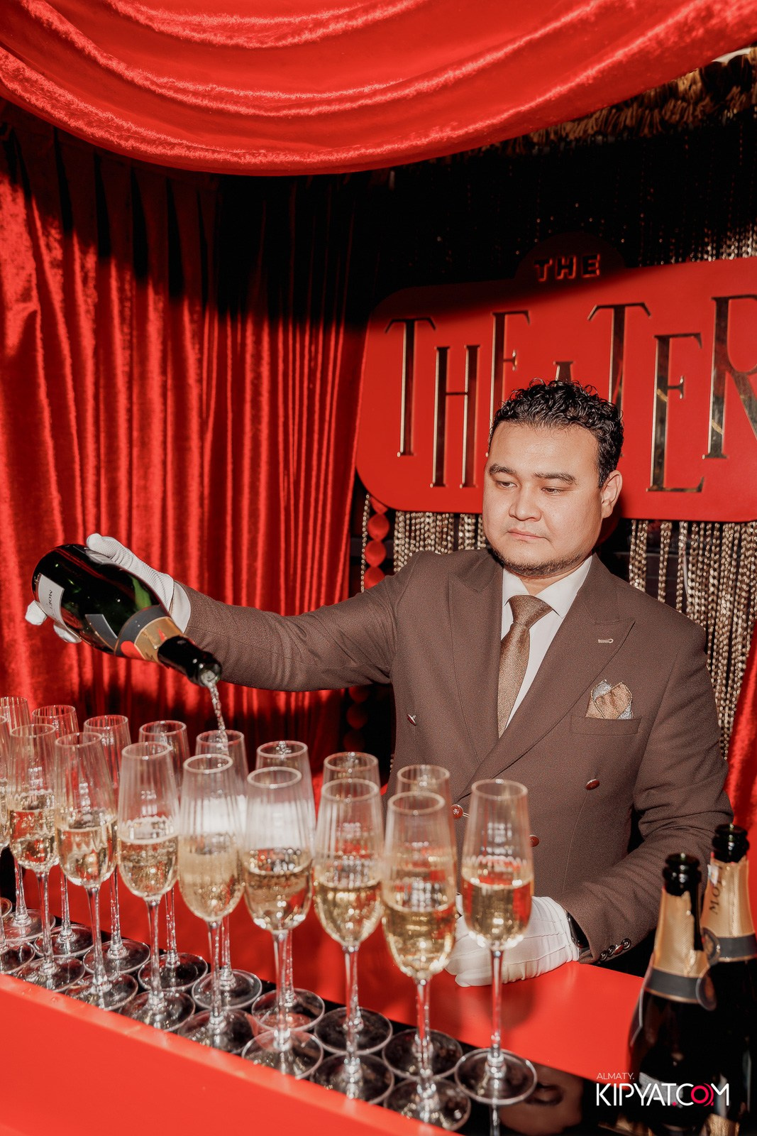 MARUV THE THEATER. КИПЯТКОМ АЛМАТЫ!