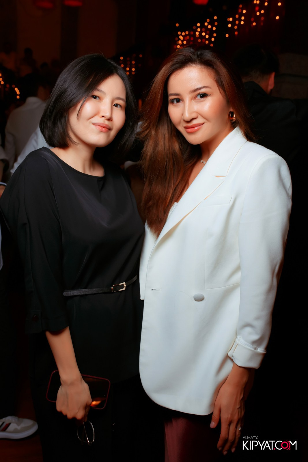 ГРУЗИНСКИЙ ДВОР НА КАБАНБАЙ БАТЫРА. КИПЯТКОМ АЛМАТЫ!