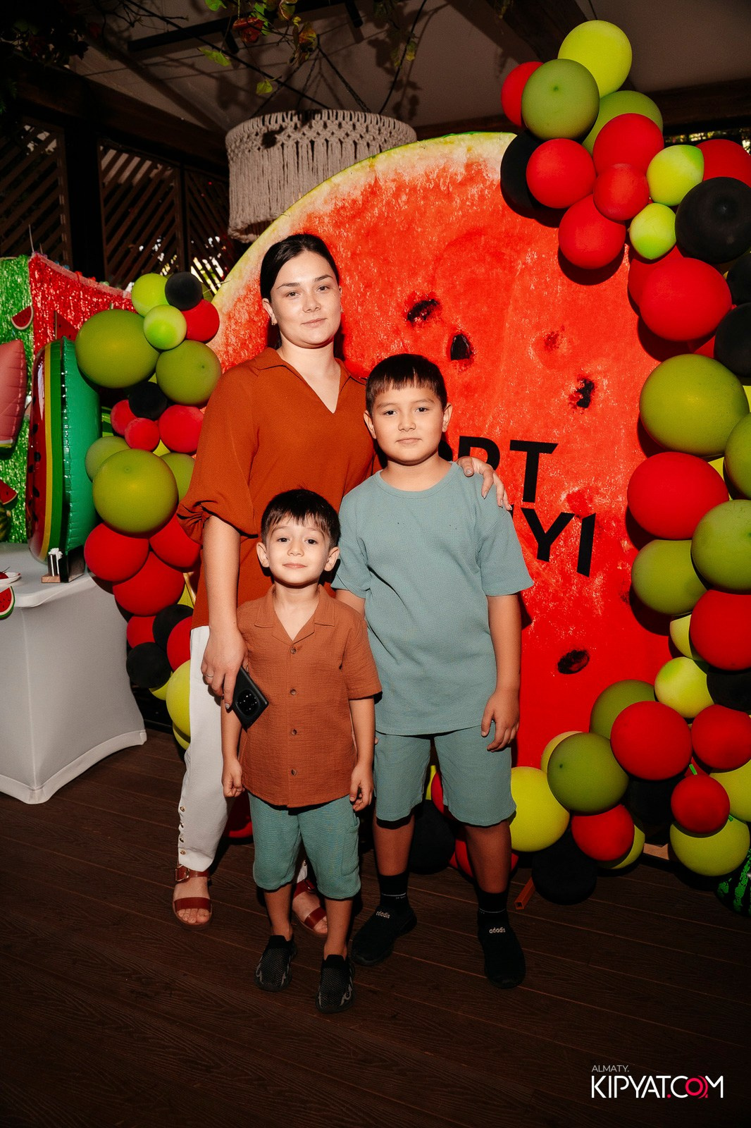 АРБУЗНАЯ ВЕЧЕРИНКА В FORT VERNYI. КИПЯТКОМ АЛМАТЫ!