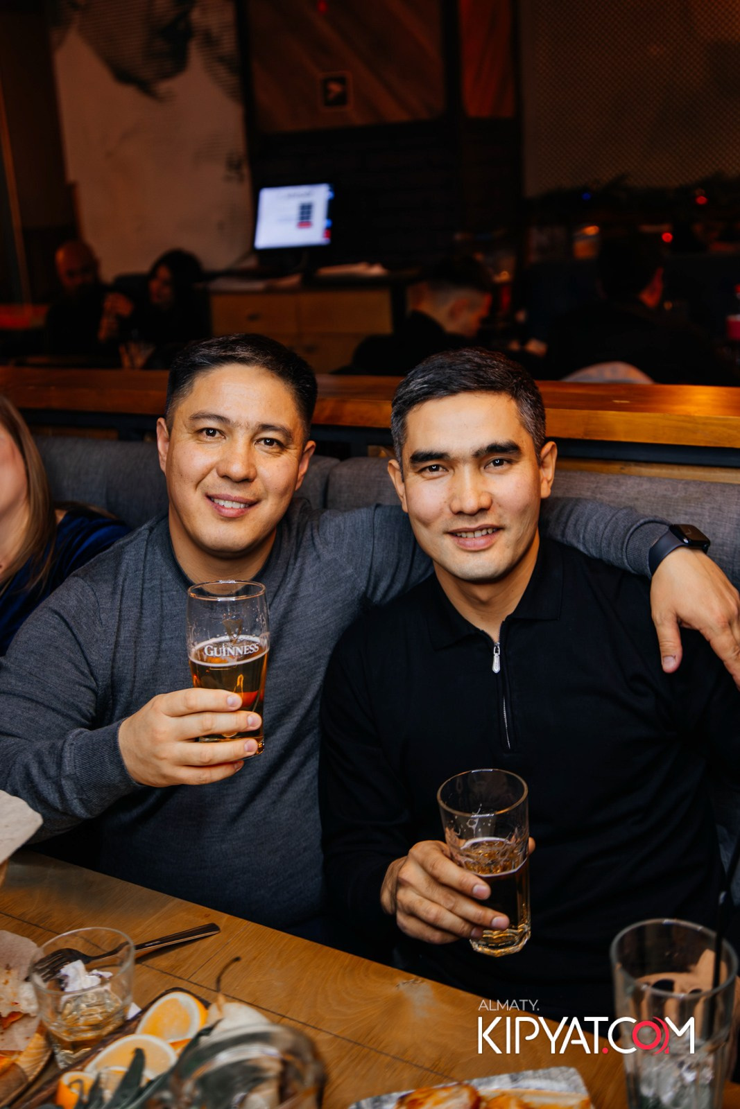 ПИНТА НА ДОСТЫК. КИПЯТКОМ АЛМАТЫ!