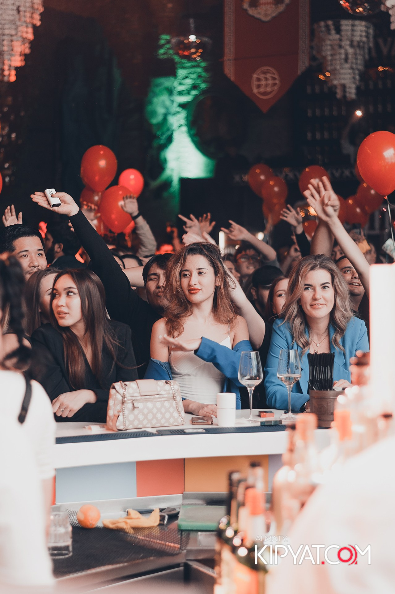 BlaBlaBar. КИПЯТКОМ АЛМАТЫ!