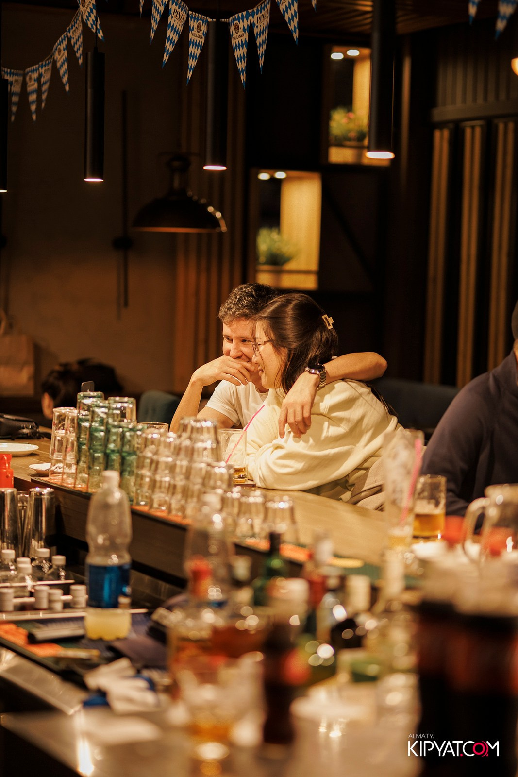 OKTOBERFEST ПИНТА НА АУЭЗОВА. КИПЯТКОМ АЛМАТЫ!