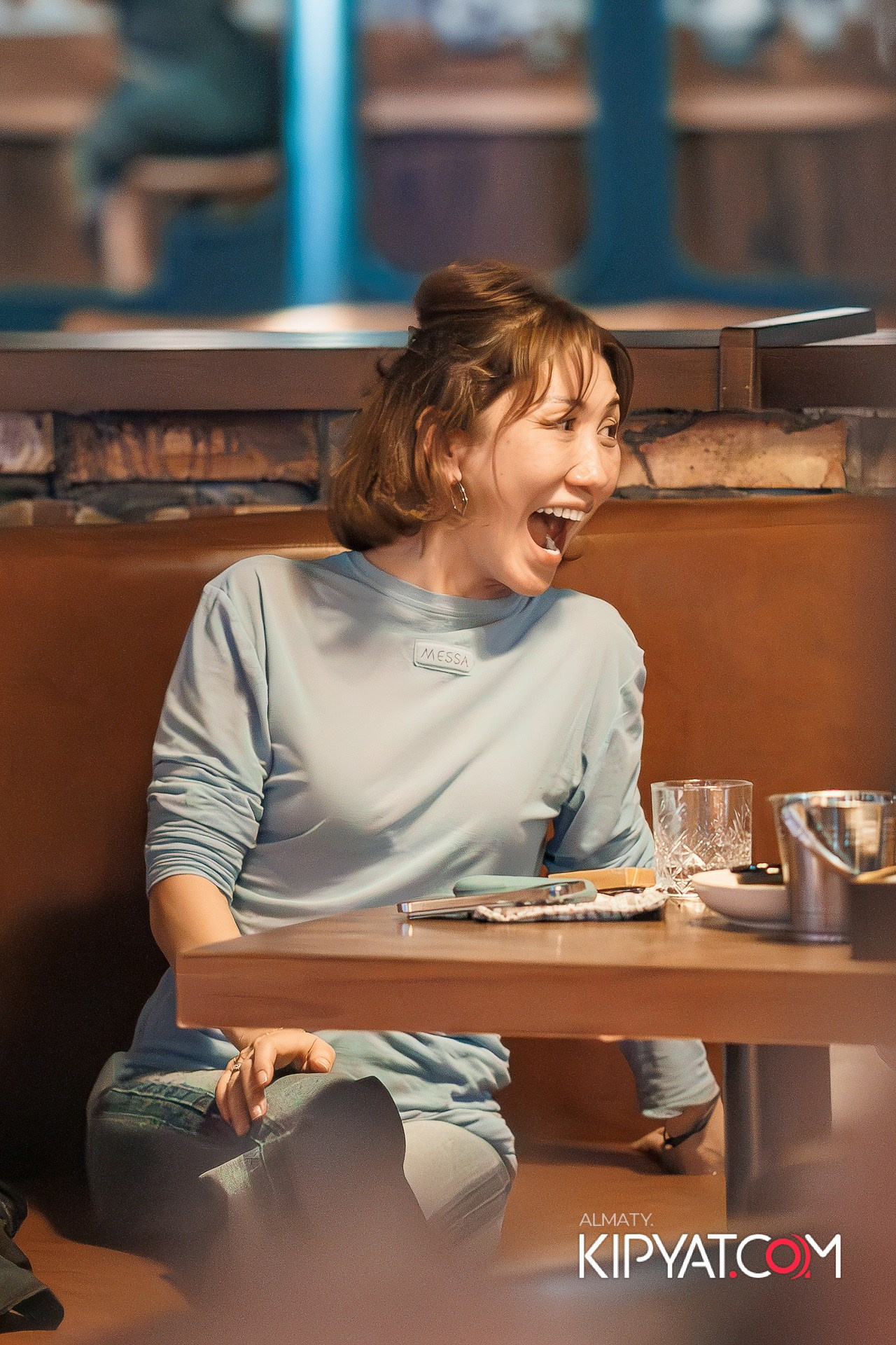 СОЛЬНЫЙ СТЕНДАП КОНЦЕРТ АЛЕКСАНДРА МЕРКУЛЬ. КИПЯТКОМ АЛМАТЫ!