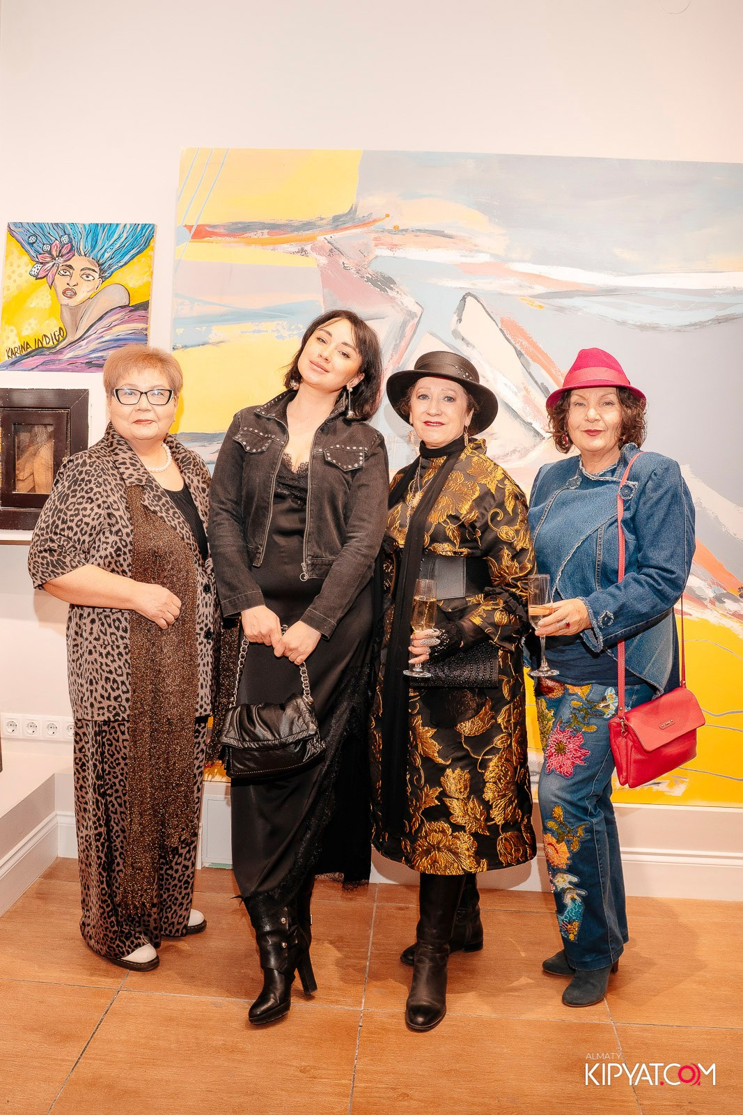 ОТКРЫТИЕ ХУДОЖЕСТВЕННОЙ ГАЛЕРЕИ ETNA ART LAB. КИПЯТКОМ АЛМАТЫ! Фотосъемка мероприятий в Алматы