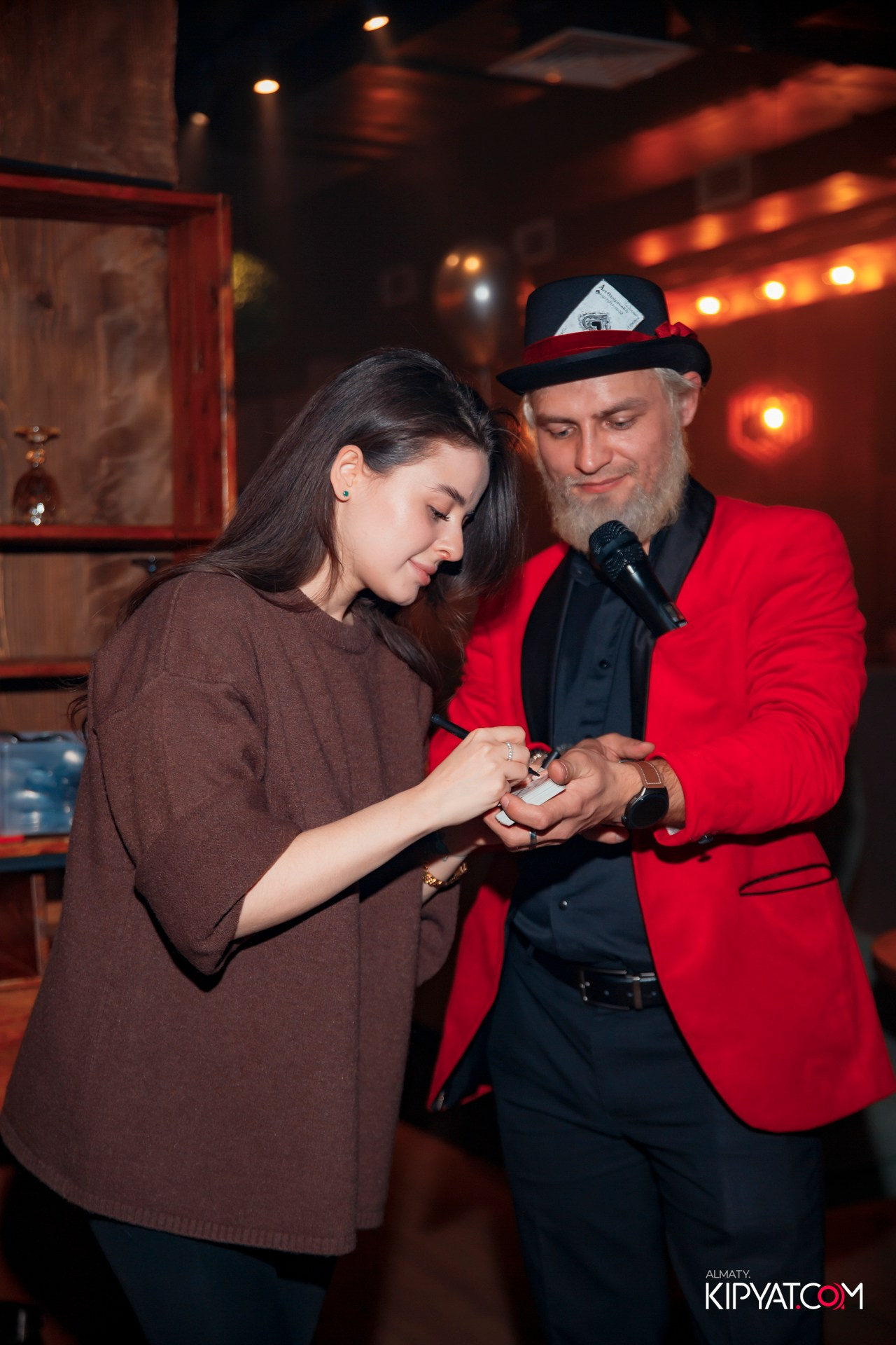 ДЕНЬ РОЖДЕНИЯ MYATA LOUNGE MENDYKULOVA. КИПЯТКОМ АЛМАТЫ! Фотосъемка мероприятий в Алматы