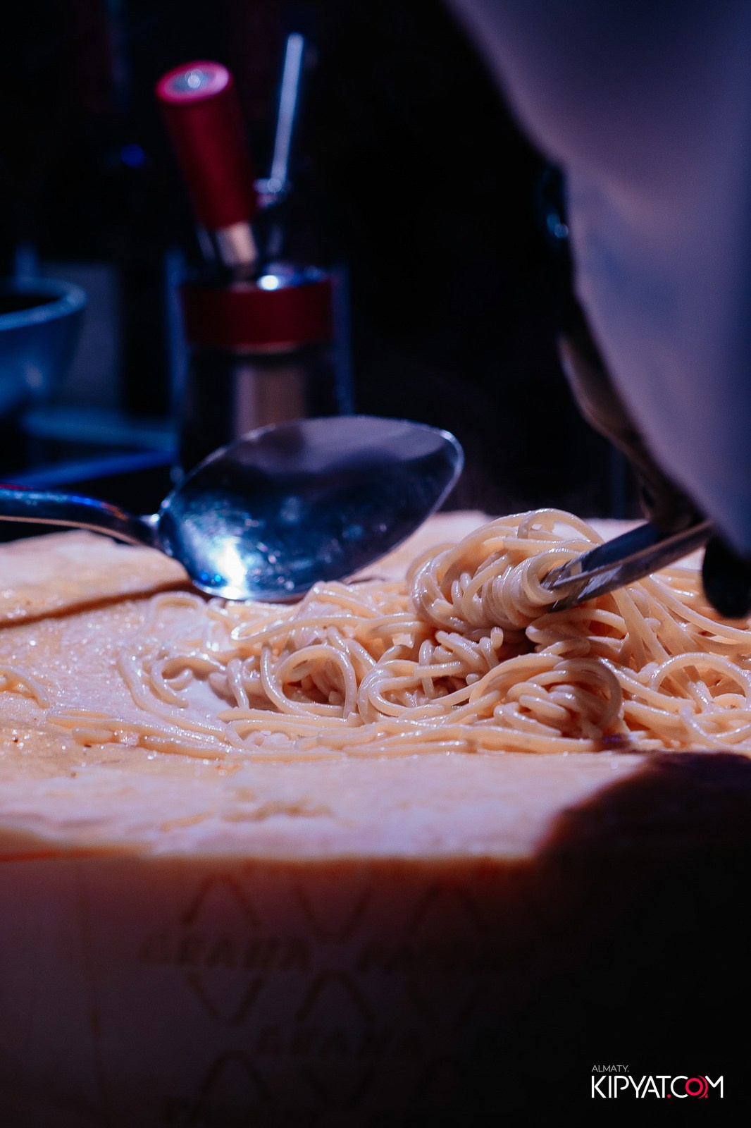 SAVAYA RESTAURANT. КИПЯТКОМ АЛМАТЫ!