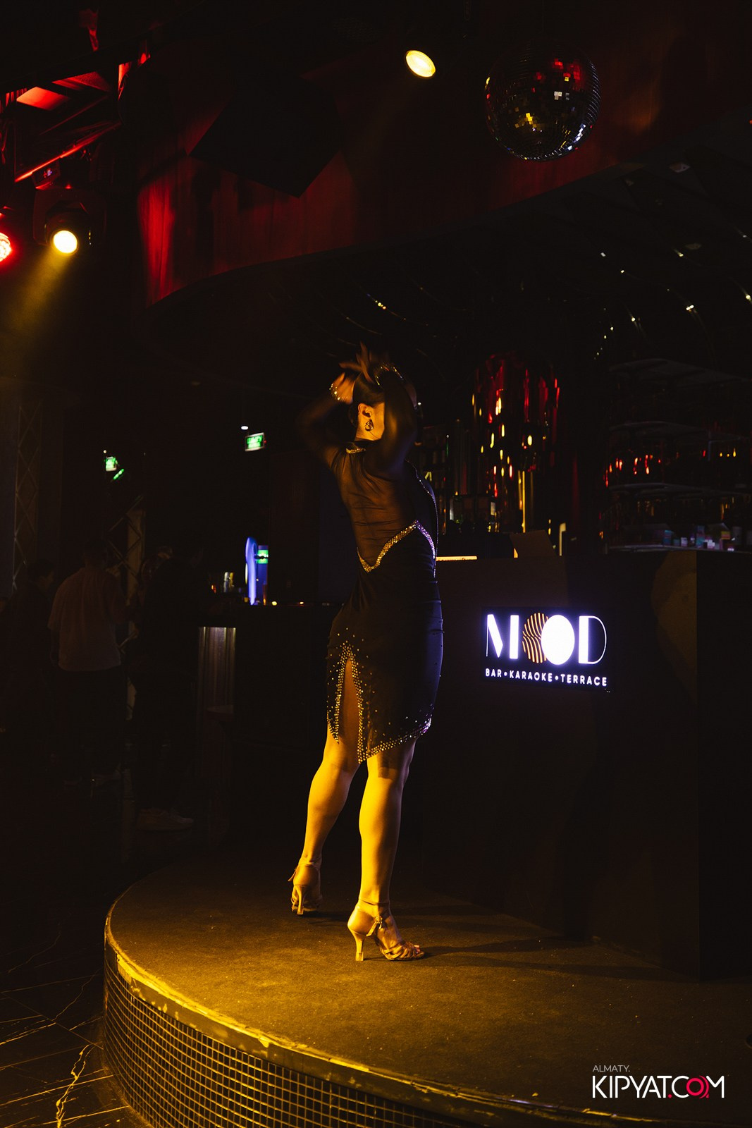 MOOD KARAOKE & TERRACE. КИПЯТКОМ АЛМАТЫ!