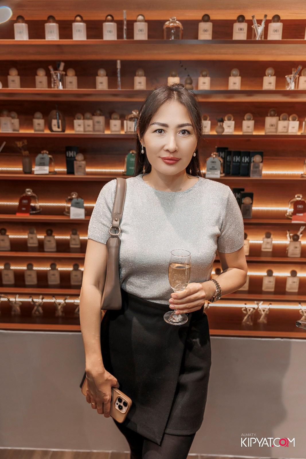 ОТКРЫТИЕ ПАРФЮМЕРНОГО ДОМА MAISON PERFUME. КИПЯТКОМ АЛМАТЫ!