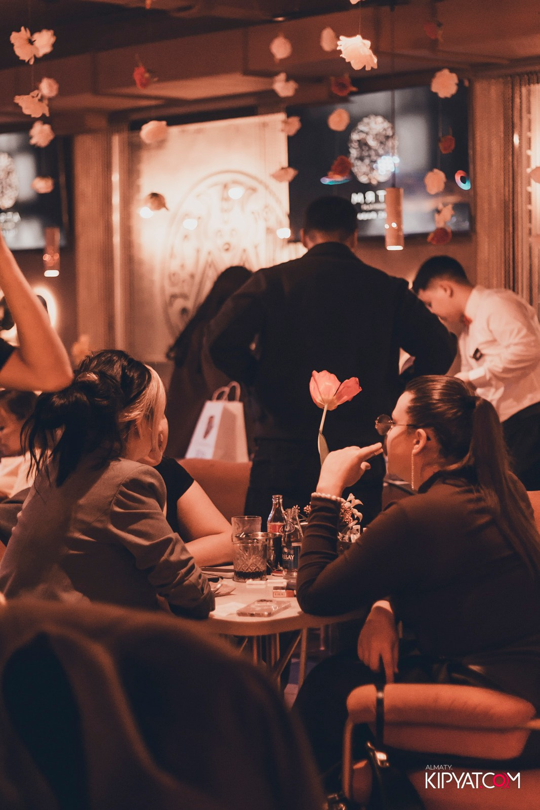 МЯТА PLATINUM НА АБАЯ. КИПЯТКОМ АЛМАТЫ! Фотосъемка мероприятий в Алматы