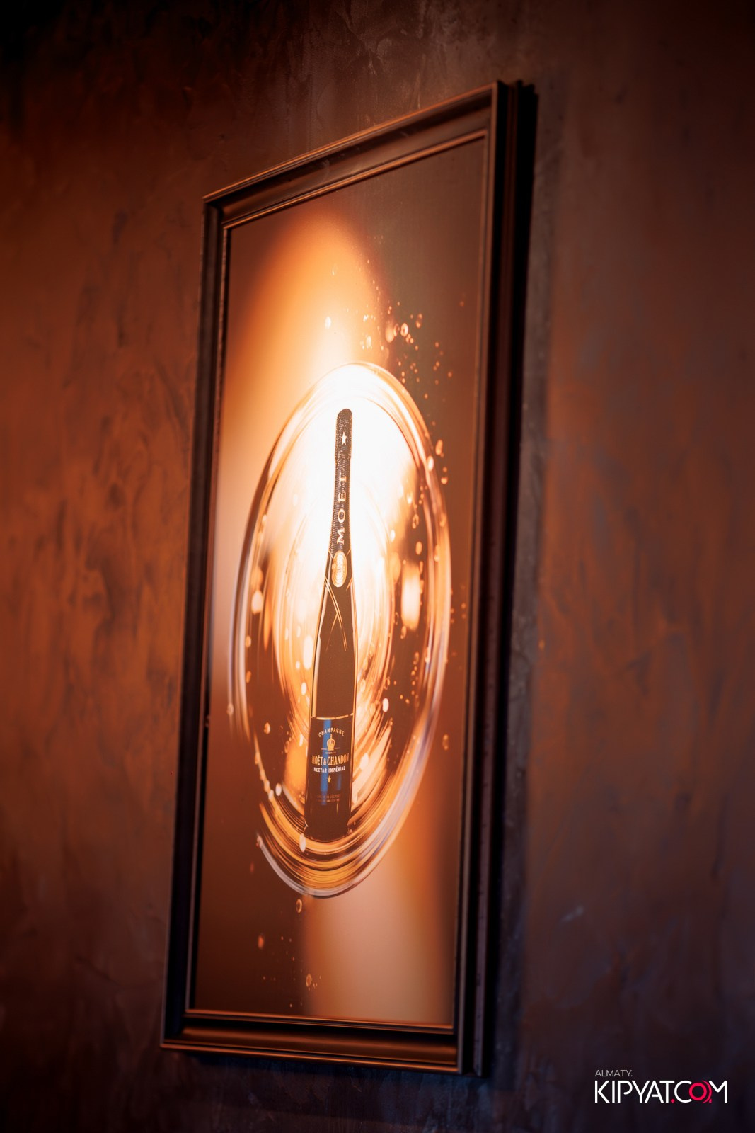 LAUREATE GRAND CAFÉ. КИПЯТКОМ АЛМАТЫ!