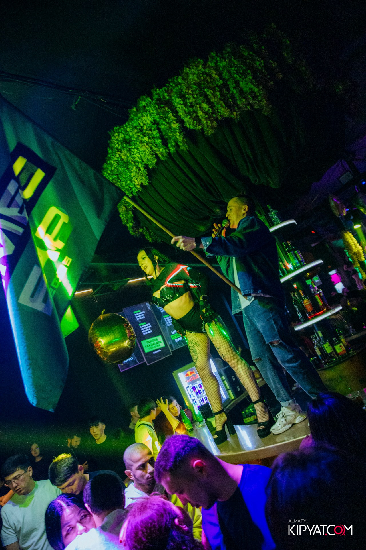 UYAT EMES BAR. КИПЯТКОМ АЛМАТЫ! Фотосъемка мероприятий в Алматы