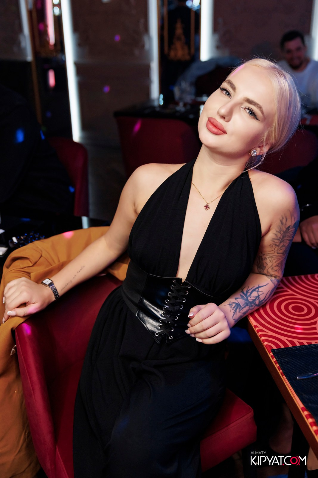 ЗАЯ, НА БИС. КИПЯТКОМ АЛМАТЫ!