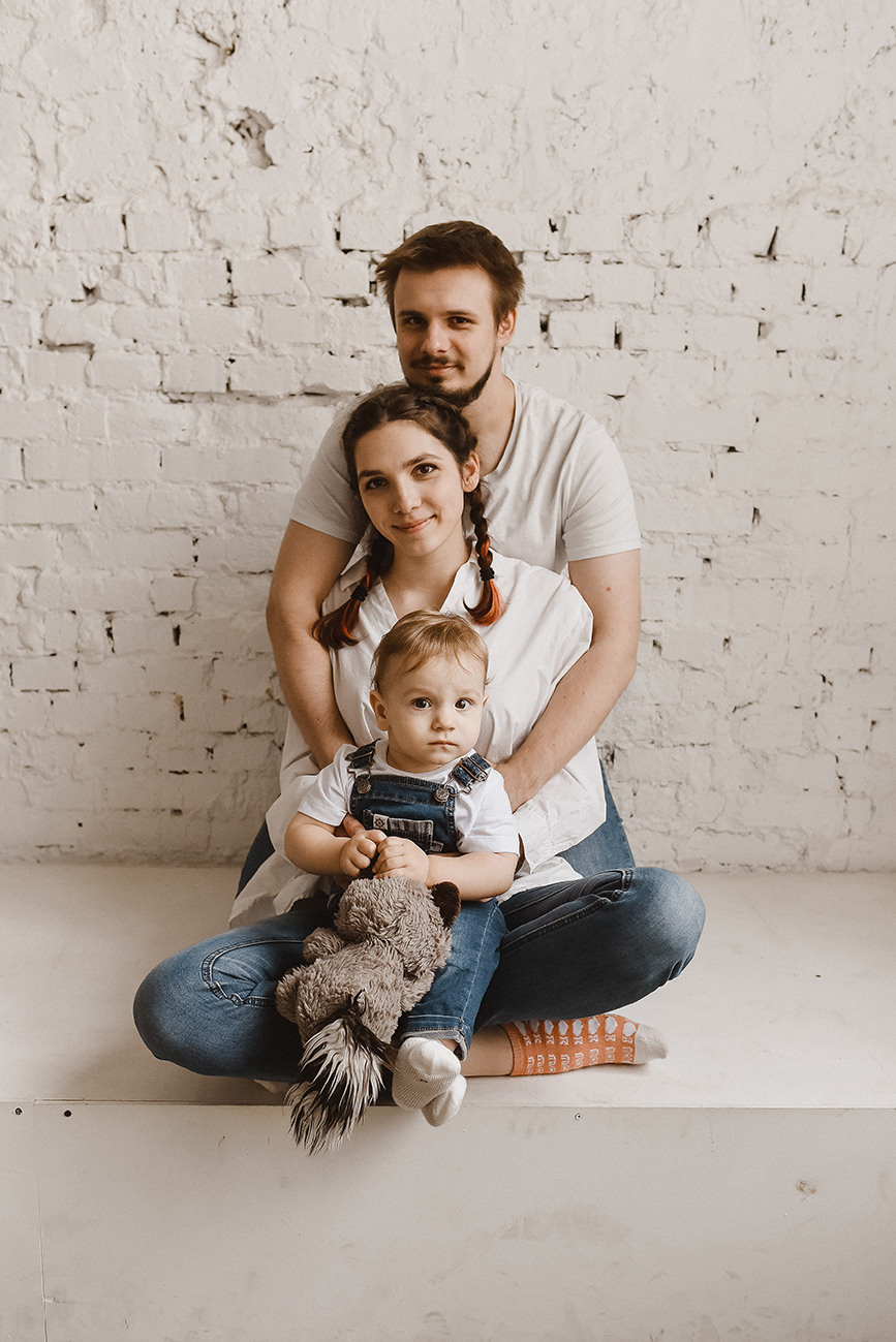 Семейная фотосессия в фотостудии в Ростове. Свадебный и семейный фотограф в Ростове-на-Дону Елена Сторожок