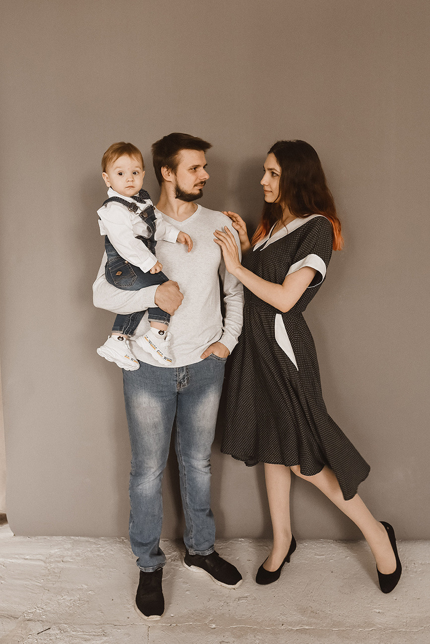 Семейная фотосессия в фотостудии в Ростове. Свадебный и семейный фотограф в Ростове-на-Дону Елена Сторожок