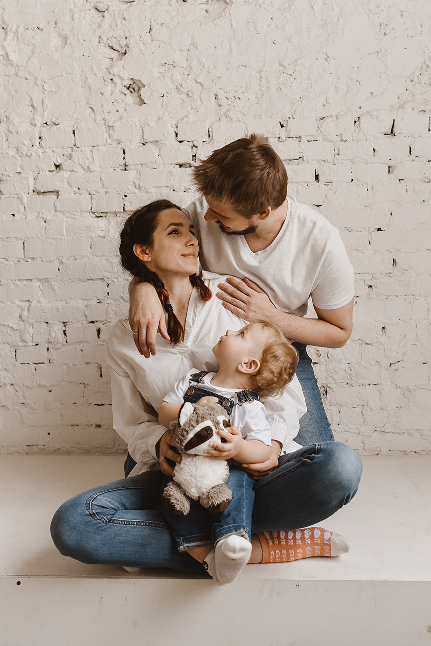 Семейная фотосессия в фотостудии в Ростове. Свадебный и семейный фотограф в Ростове-на-Дону Елена Сторожок