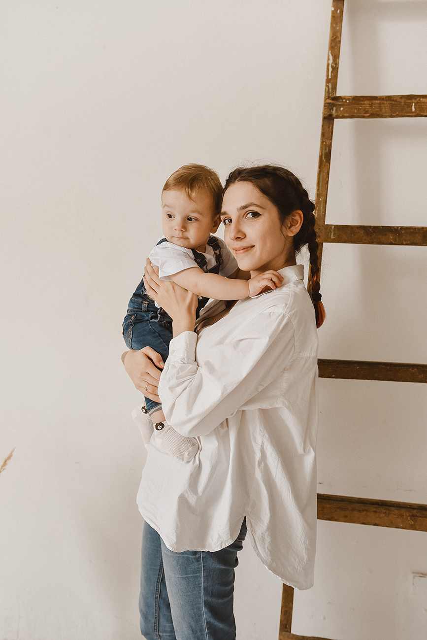 Семейная фотосессия в фотостудии в Ростове. Свадебный и семейный фотограф в Ростове-на-Дону Елена Сторожок