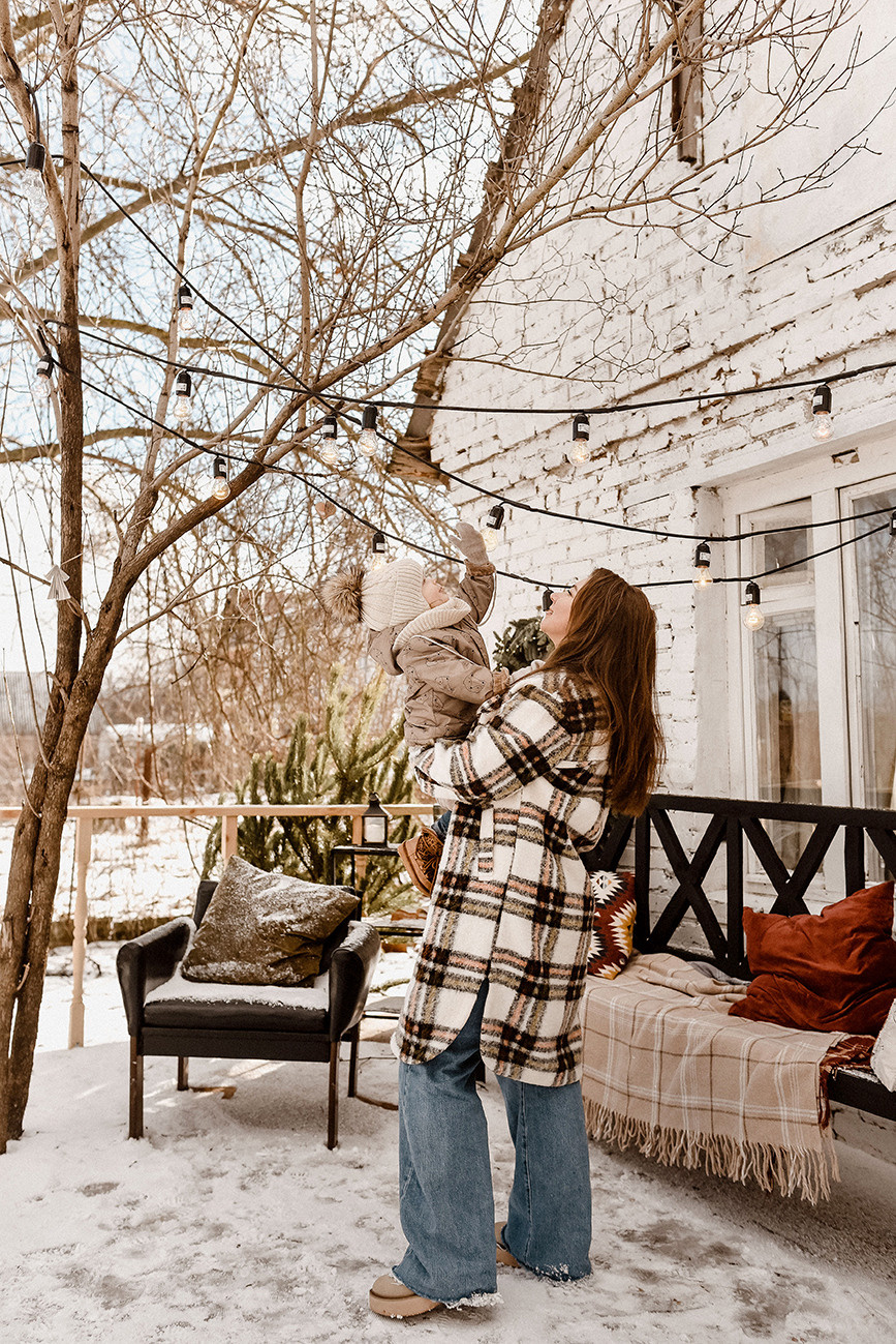 Уличная новогодняя фотосессия Инны, Андрея и Есении. Свадебный и семейный фотограф в Ростове-на-Дону Елена Сторожок