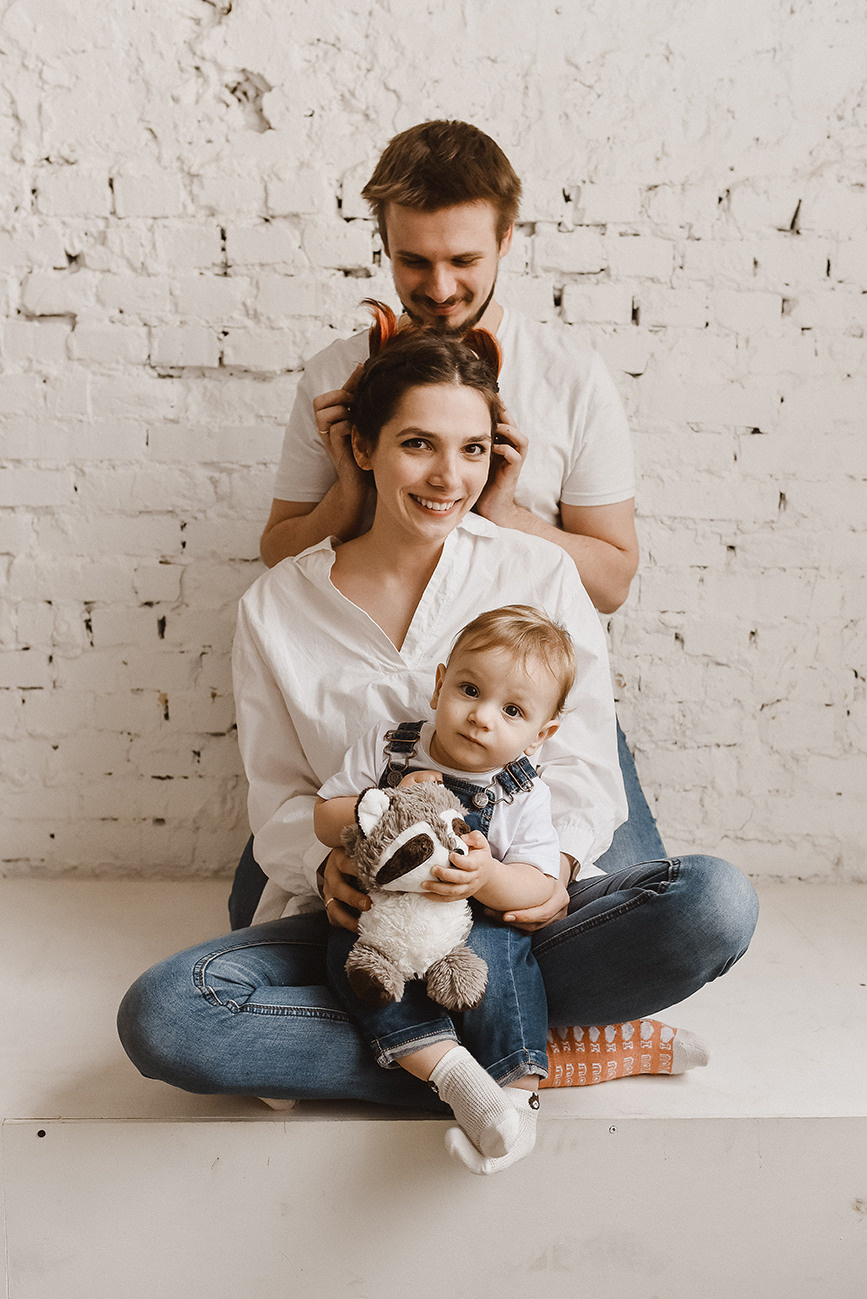 Семейная фотосессия в фотостудии в Ростове. Свадебный и семейный фотограф в Ростове-на-Дону Елена Сторожок