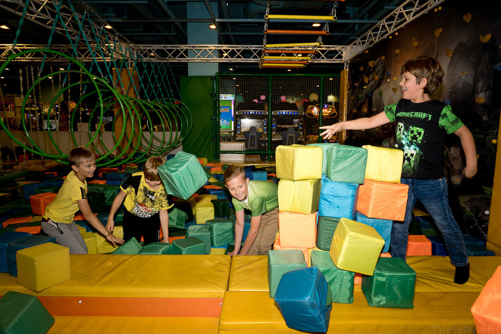 Детский день рождения. Photomantis