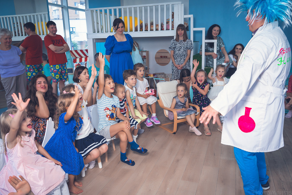 Детский день рождения. Photomantis