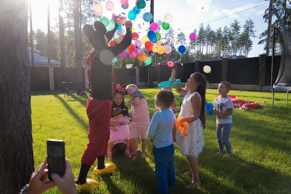 Детский день рождения. Photomantis