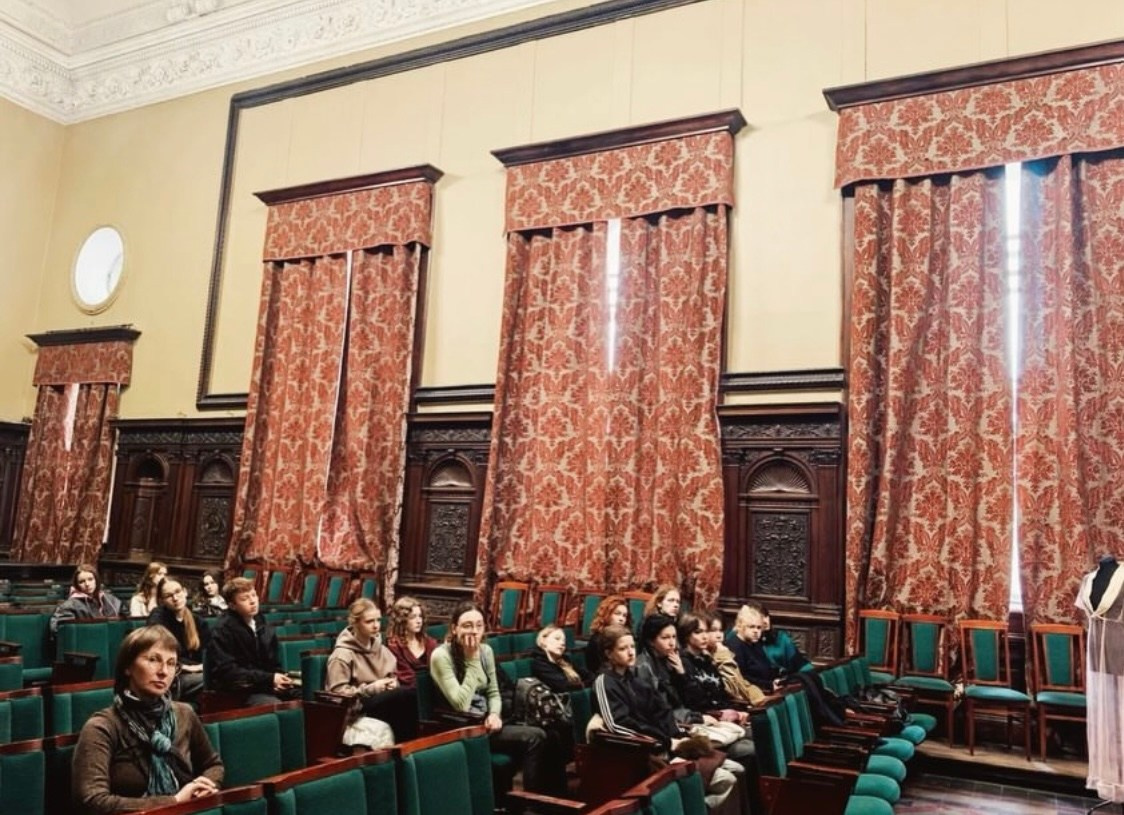 Lamanova presentation. Костюмер, художник кино и телевидения в спб