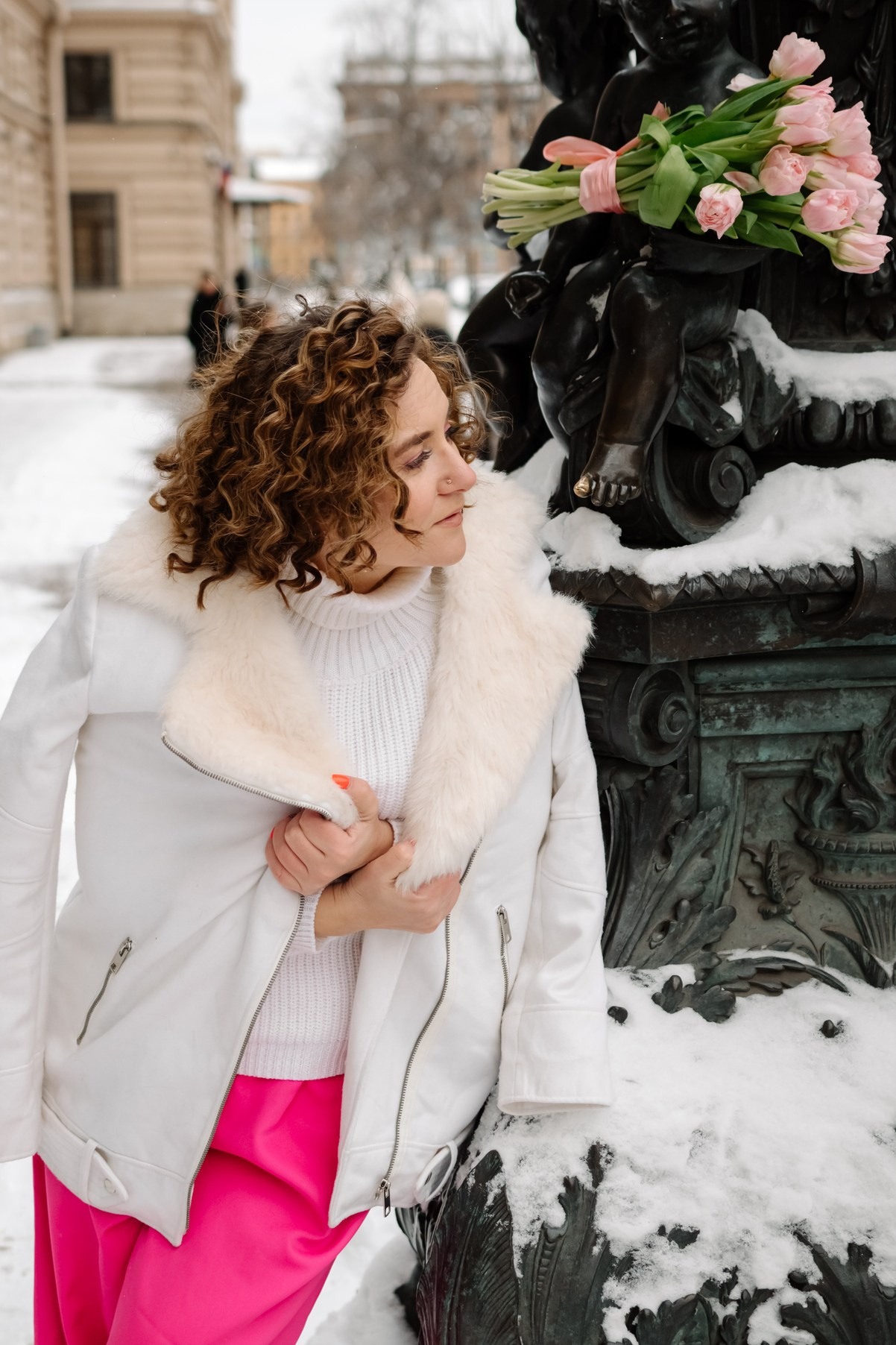 Юля с тюльпанами. Свадебный и сеейный фотограф в Санкт-Петербурге Елена Худякова