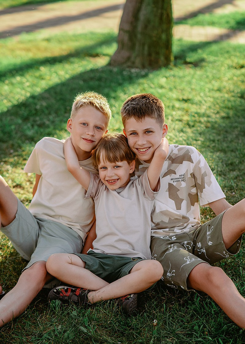 Семейная фотосессия в Сириусе и Адлере. Фотограф в Адлере, Сириусе, Красной Поляне — лавстори, семейные и индивидуальные фотосессии