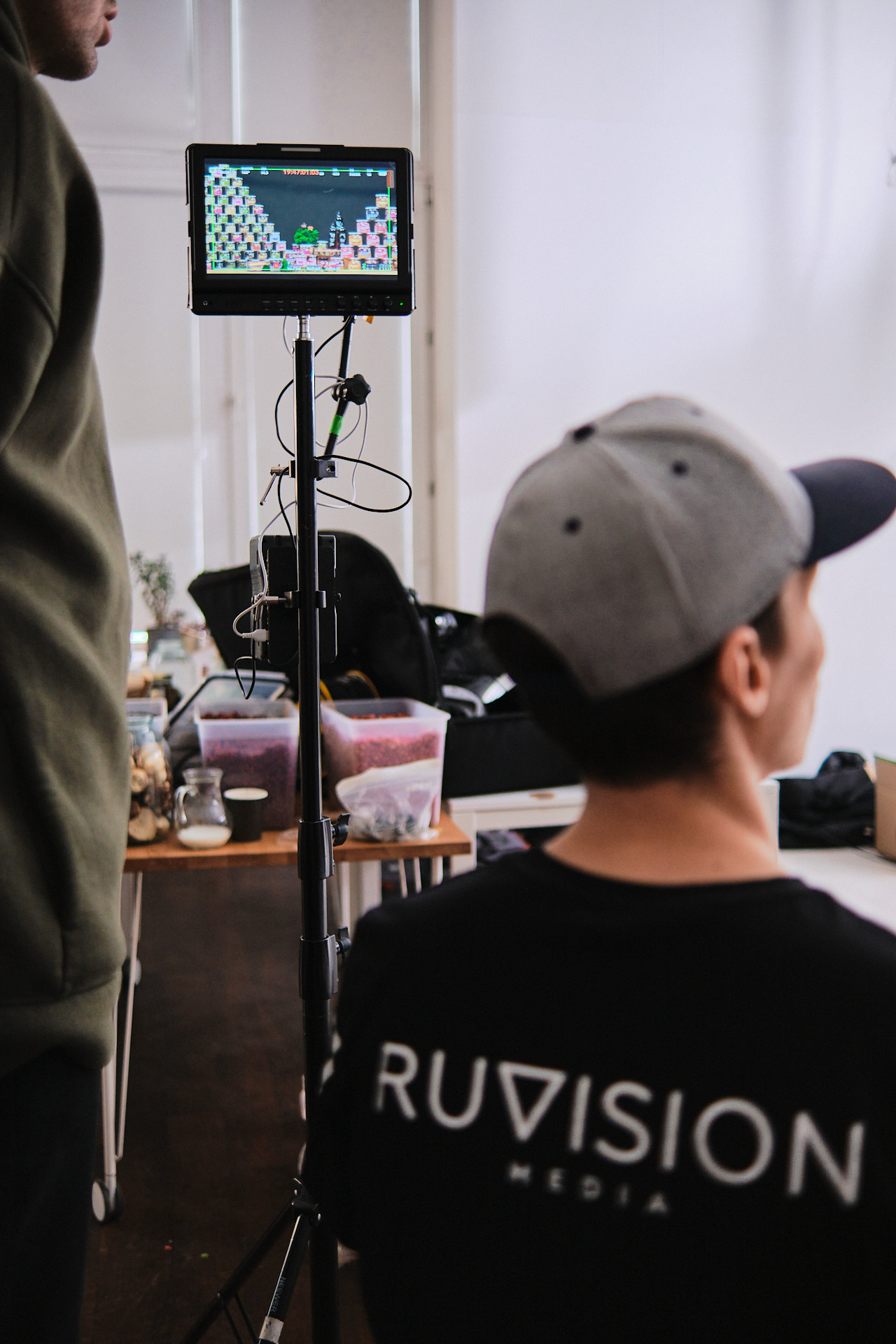 Дикоросы большой страны. Медиапродакшн Ruvision — wow-презентация вашего бизнеса