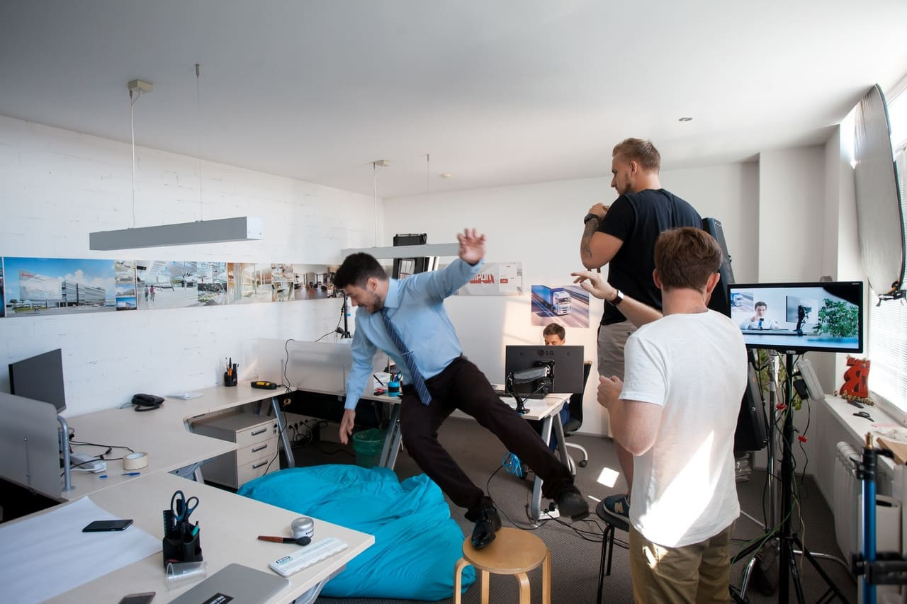 Truck2rent. Медиапродакшн Ruvision — wow-презентация вашего бизнеса