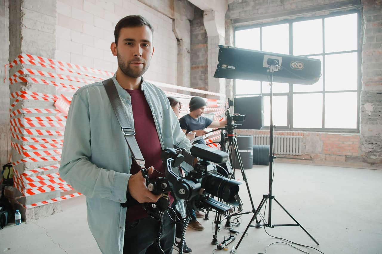 Просто Бизнес. Медиапродакшн Ruvision — wow-презентация вашего бизнеса