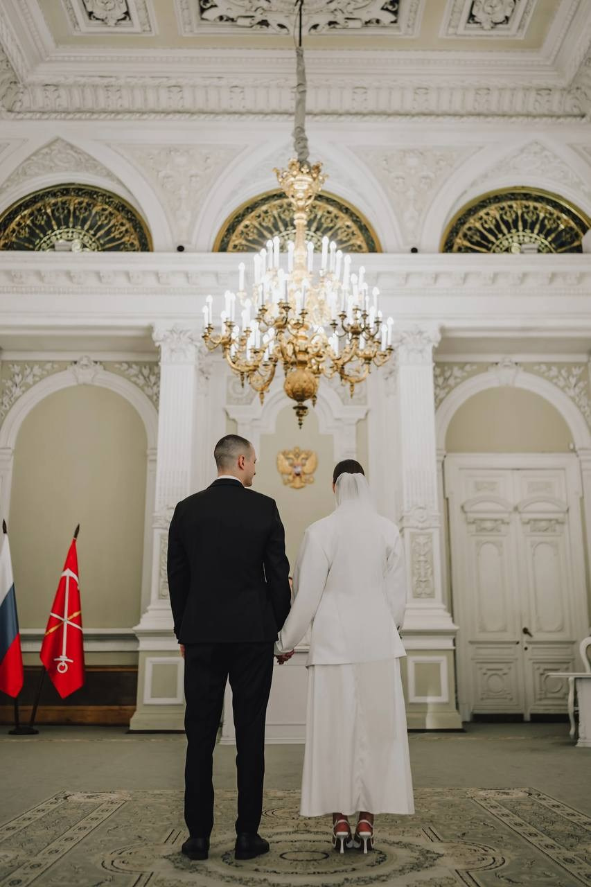 30|08|25. On Emotions агентство