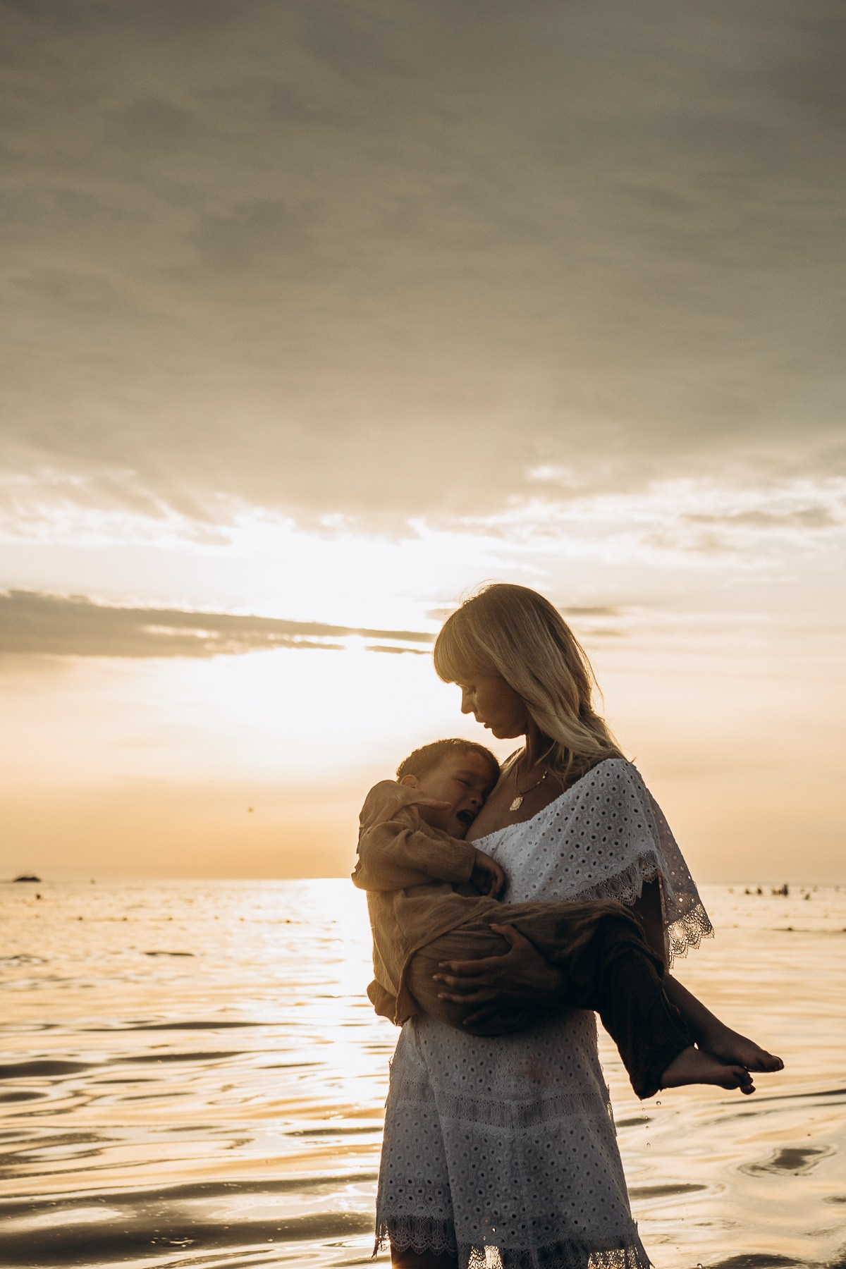 Наташа, Степан, Вика и Максим — на память о синем море и теплом песке. Семейный фотограф Новороссийск, Анапа, Геленджик — Юлия Давыдова