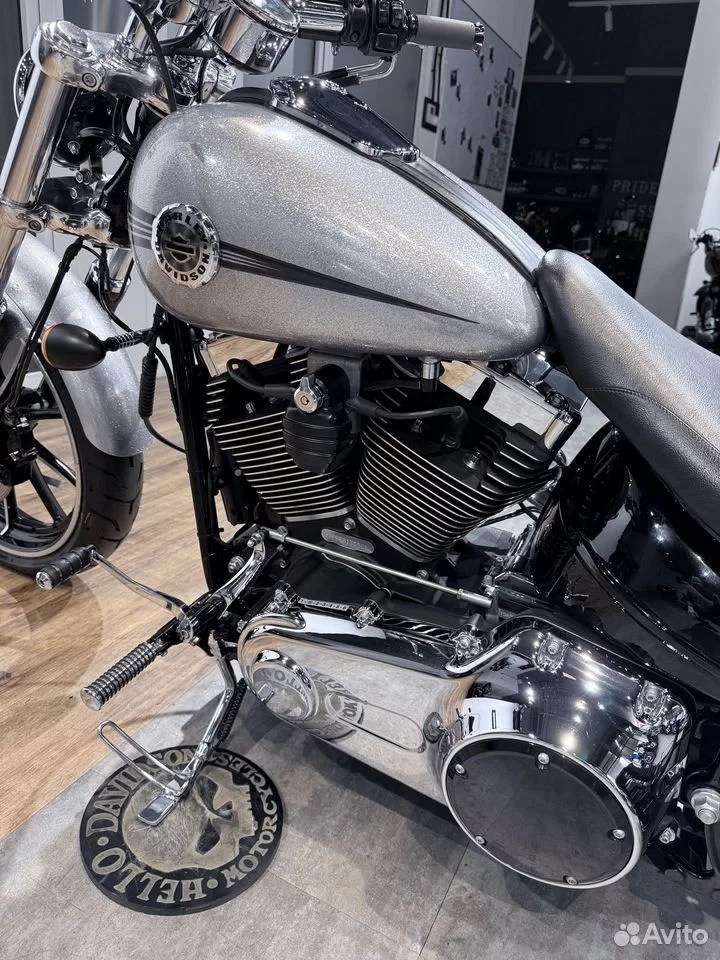 Купить Harley-Davidson HD Breakout ABS (Hard Candy Custom) (Softail/Dyna) — подробнее на сайте. Hello Davidson, Москва. Только хорошие мотоциклы…