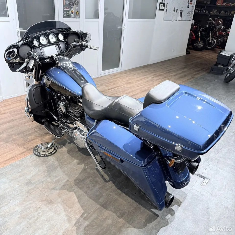 2018 Street Glide Sресiаl 115 Years Annivеrsаry Editiоn. Hello Davidson, Москва. Только хорошие мотоциклы…