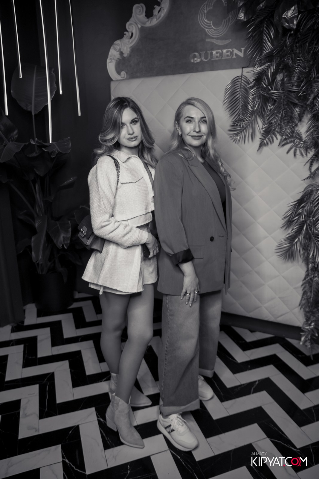 QUEEN. КИПЯТКОМ АЛМАТЫ!