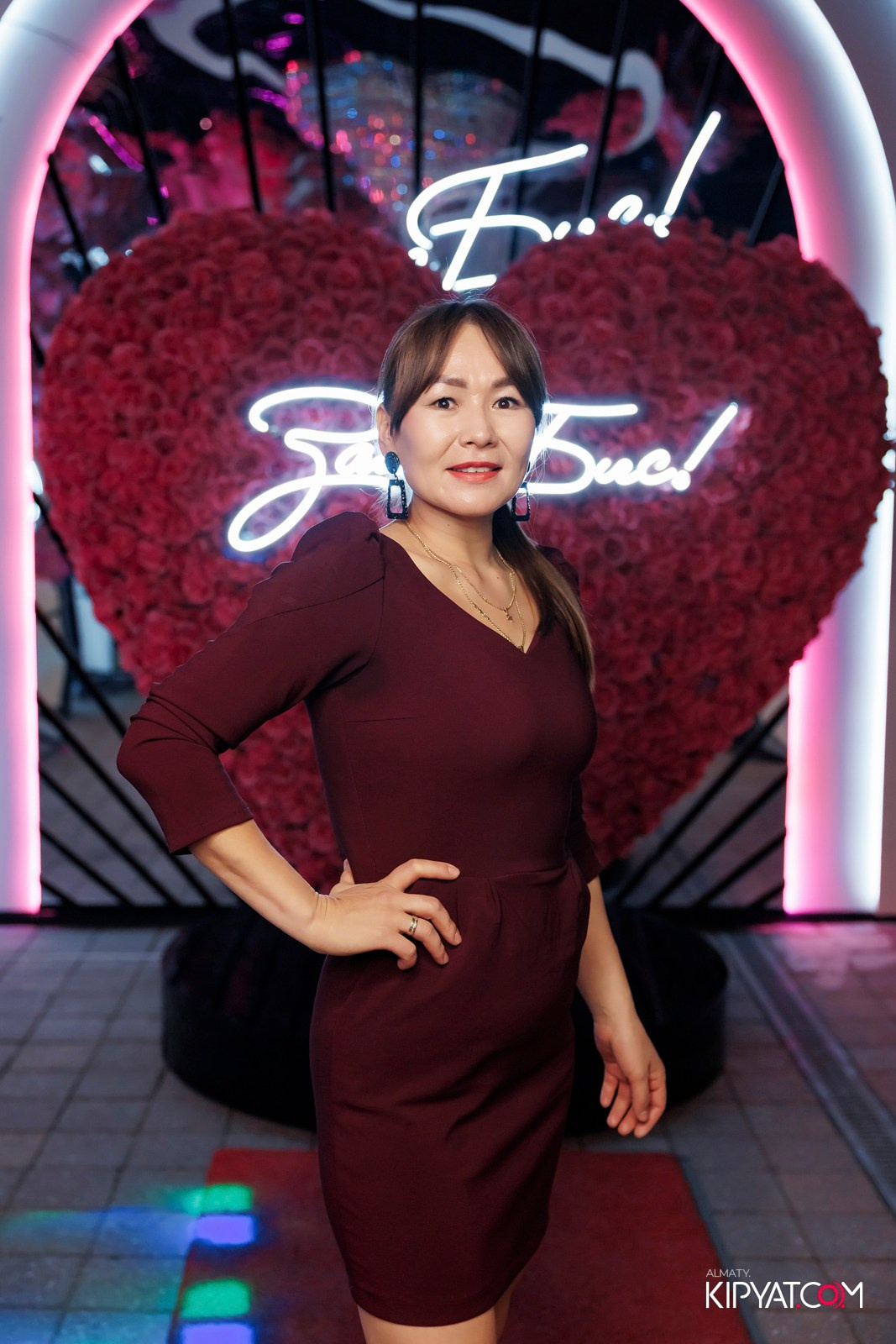 ЗАЯ, НА БИС. КИПЯТКОМ АЛМАТЫ!