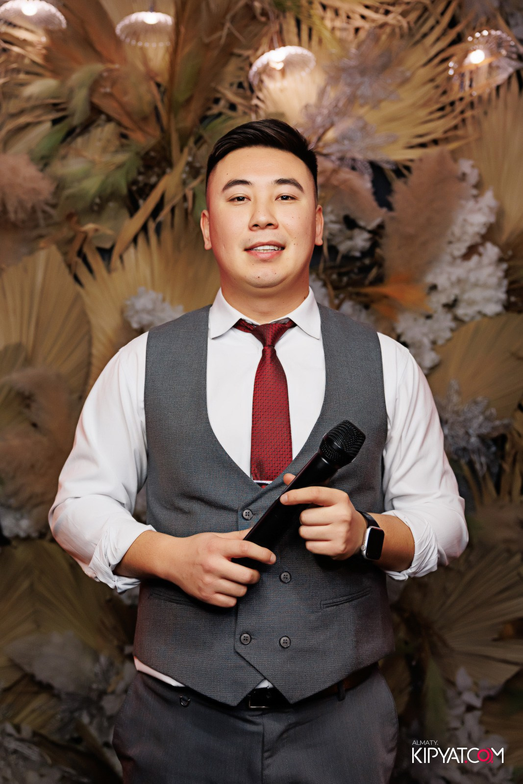 БАР ПАНАЕХАЛИ НА ДОСТЫК. КИПЯТКОМ АЛМАТЫ!