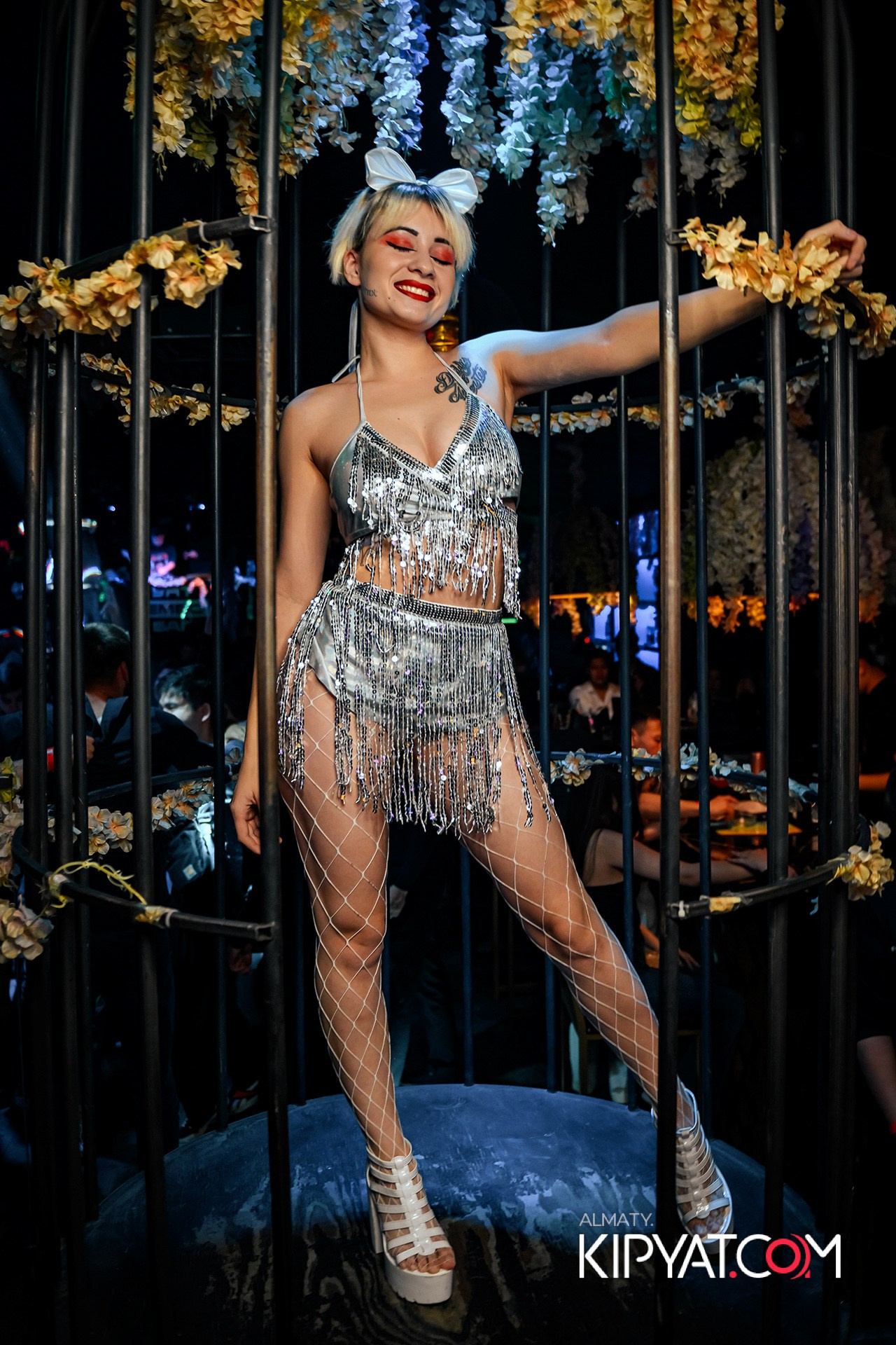 UYAT EMES BAR. КИПЯТКОМ АЛМАТЫ!