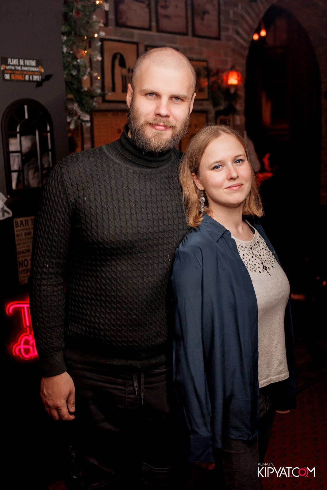 MERRY CREEPYSTMASS AND SPOOKY NEW YEAR — QUEEN OF THE DARKNESS BAR. КИПЯТКОМ АЛМАТЫ!