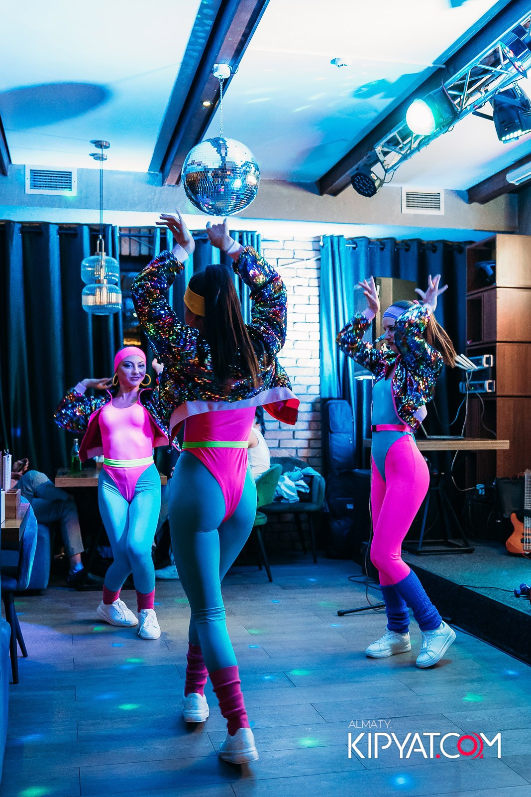 ПИНТА НА ГОГОЛЯ. КИПЯТКОМ АЛМАТЫ!