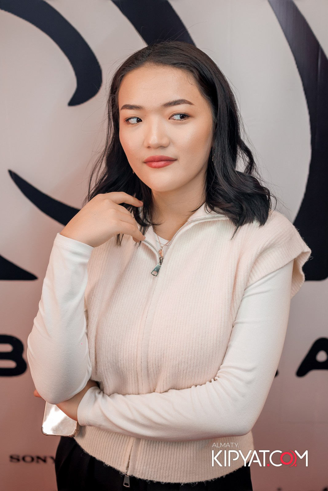 ПРЕЗЕНТАЦИЯ 8 ГРУППЫ КИНОПРОЕКТА «STARBALALAR». КИПЯТКОМ АЛМАТЫ!