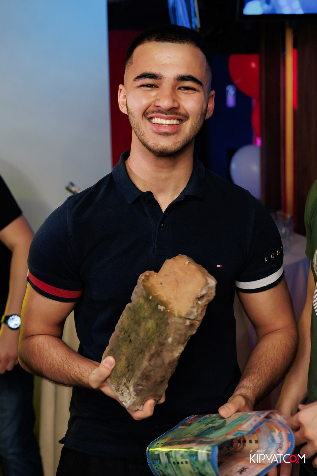 ЗАЯ, НА БИС. КИПЯТКОМ АЛМАТЫ! Фотосъемка мероприятий в Алматы