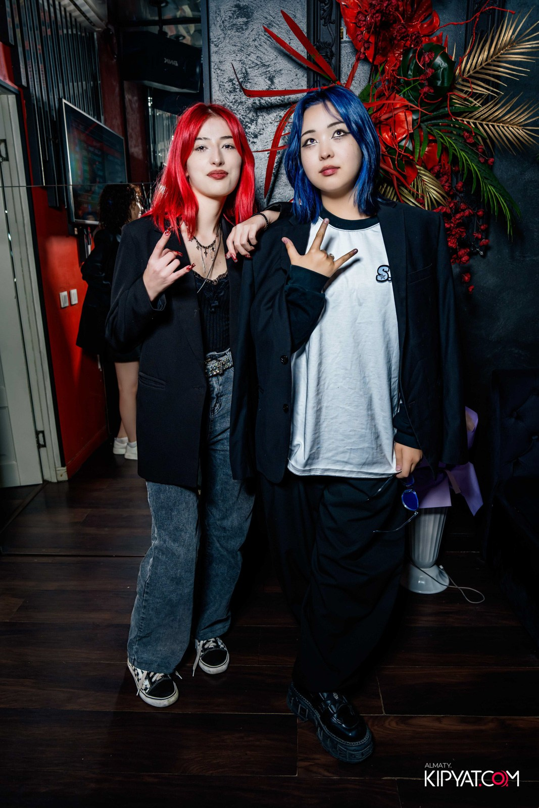 УХО И МЕДВЕДЬ НА САИНА. КИПЯТКОМ АЛМАТЫ!