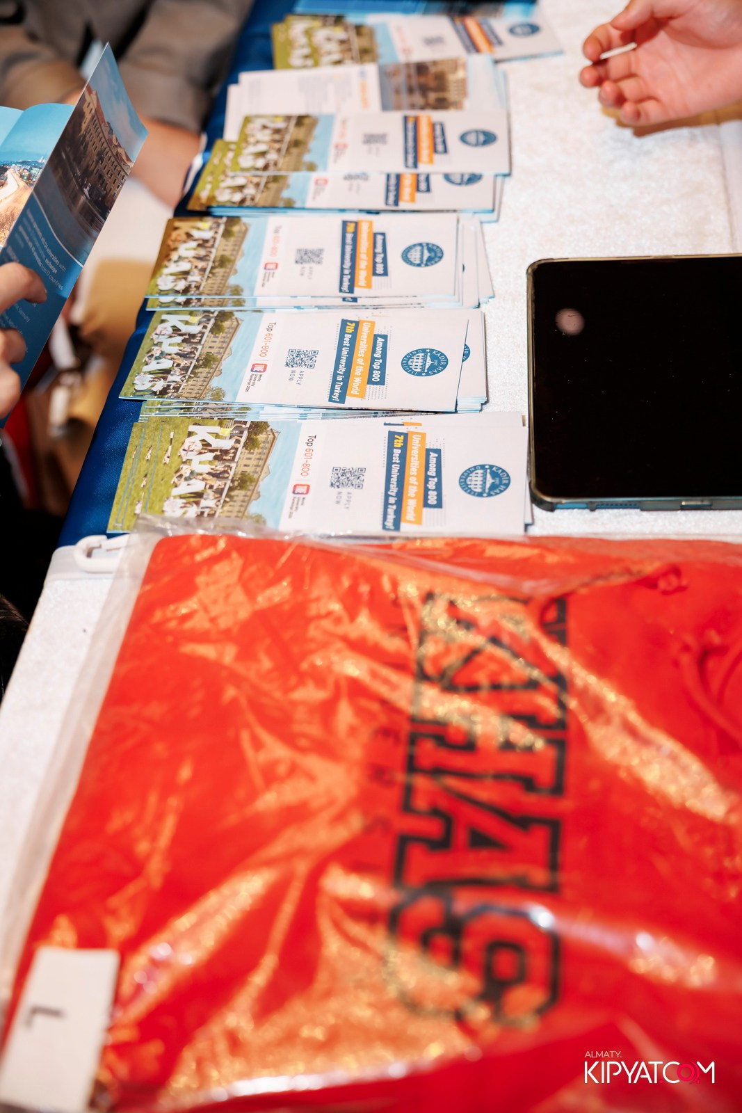 ВЫСТАВКА ТУРЕЦКИХ УНИВЕРСИТЕТОВ. КИПЯТКОМ АЛМАТЫ! Фотосъемка мероприятий в Алматы