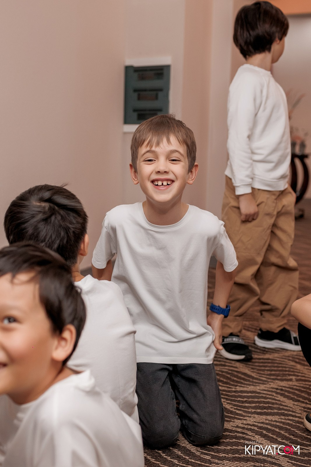 КВЕСТ-ШОУ ALAROVICH ИГРА В КАЛЬМАРА. КИПЯТКОМ АЛМАТЫ!