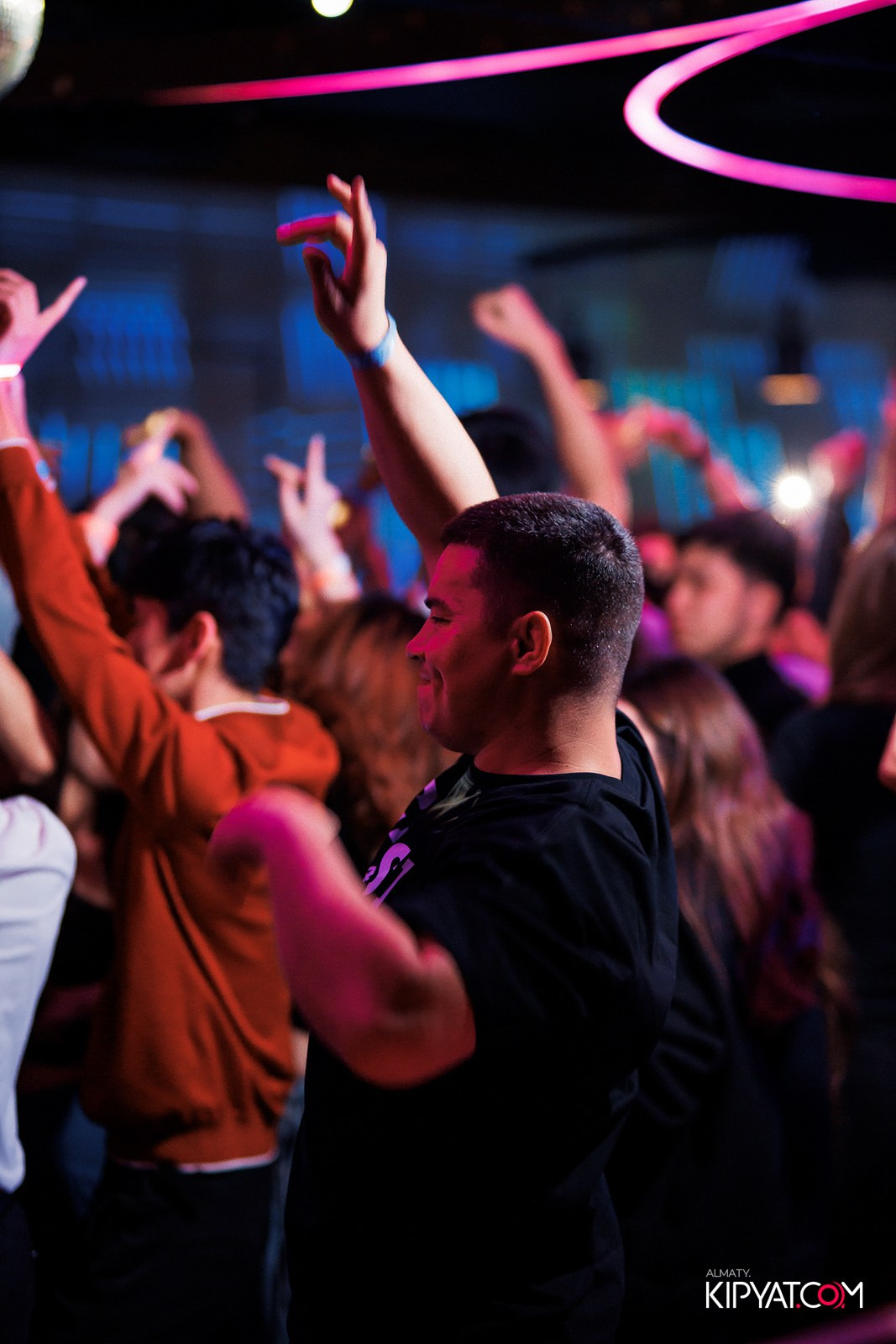 EVENT BAR. КИПЯТКОМ АЛМАТЫ!