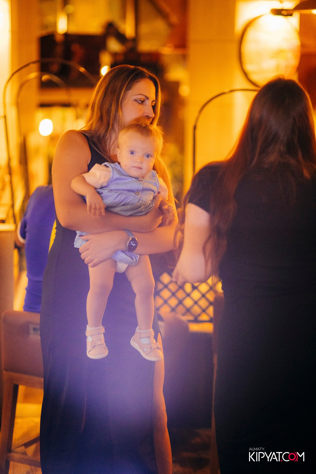 ЖИГУЛИ БАР-ДЕНЬ ЗНАНИЙ. КИПЯТКОМ АЛМАТЫ!